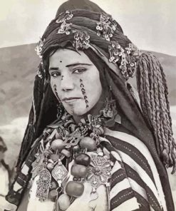 Black And White Berber Woman paint by numbers